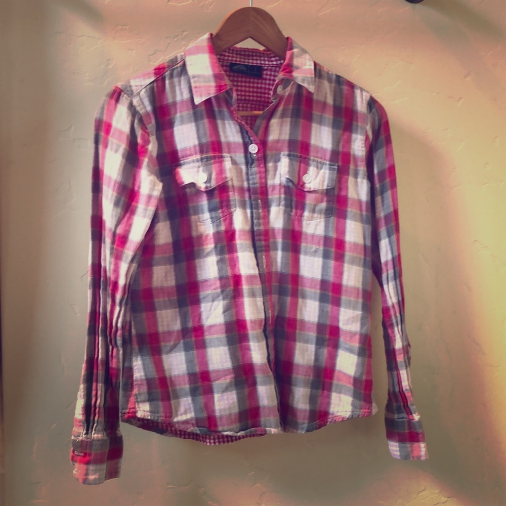 GoLite shirt